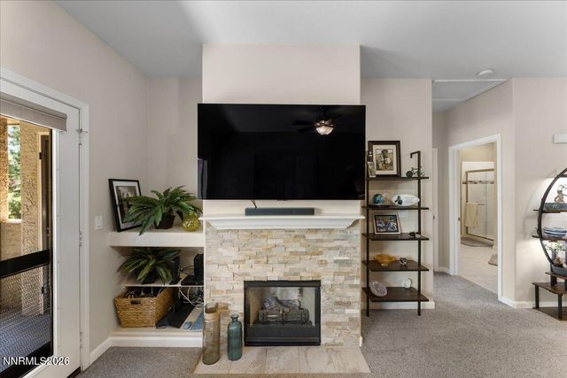 900 S South Meadows Parkway APT 2122, Reno, NV 89521