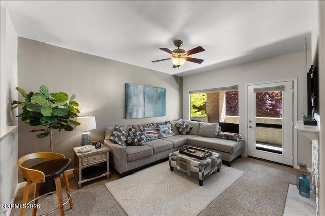900 S South Meadows Parkway APT 2122, Reno, NV 89521