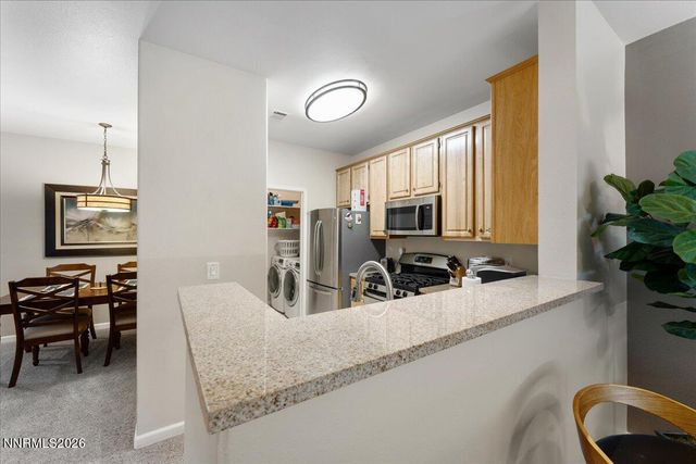 900 S South Meadows Parkway APT 2122, Reno, NV 89521