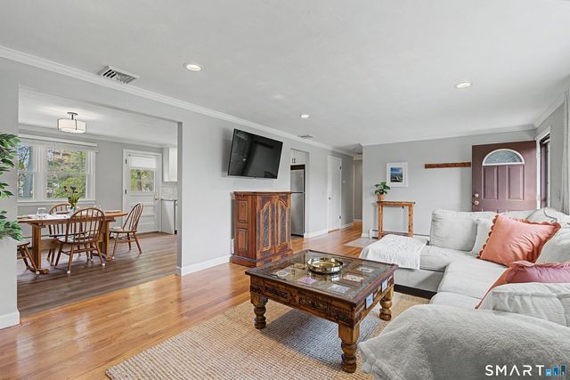 55 Surrey Drive, North Haven, CT 06473