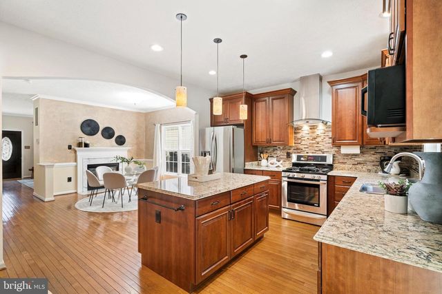 1502 AVENNEL WAY, Crofton, MD 21114