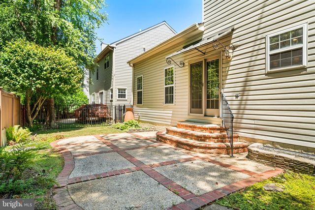 1502 AVENNEL WAY, Crofton, MD 21114
