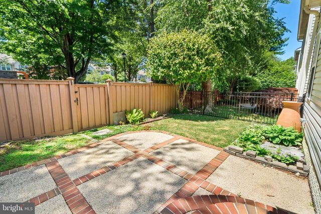 1502 AVENNEL WAY, Crofton, MD 21114