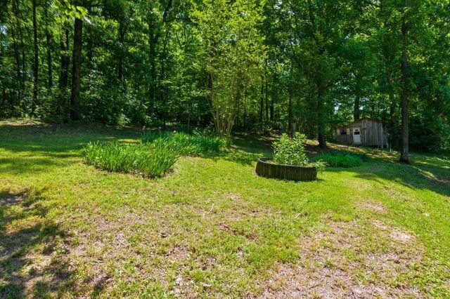 452 County Road 213, Athens, TN 37303