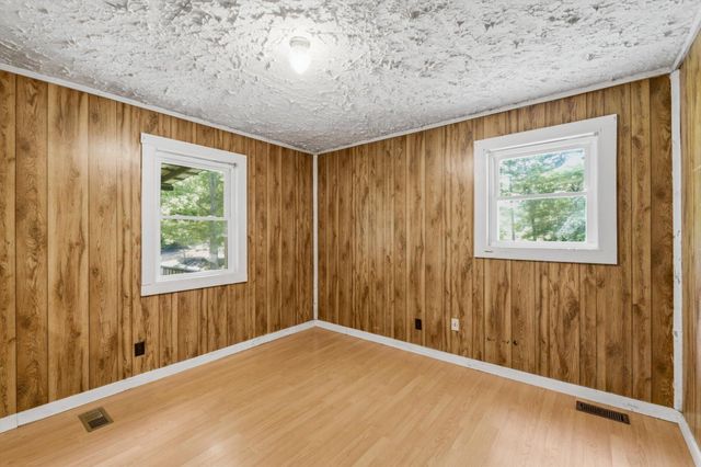 452 County Road 213, Athens, TN 37303