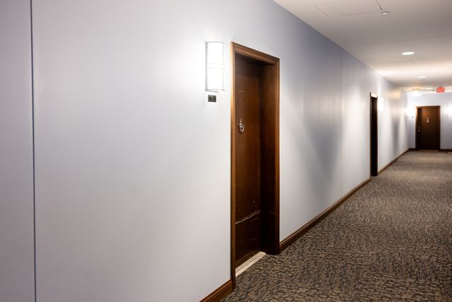 160 S River Street 211, Aurora, IL 60506