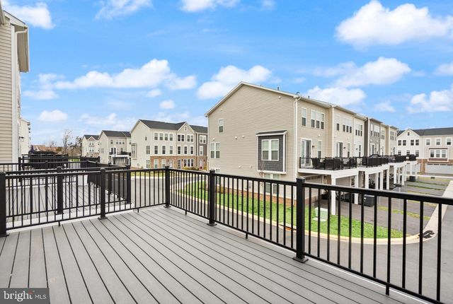 14532 ALSACE LN, Gainesville, VA 20155