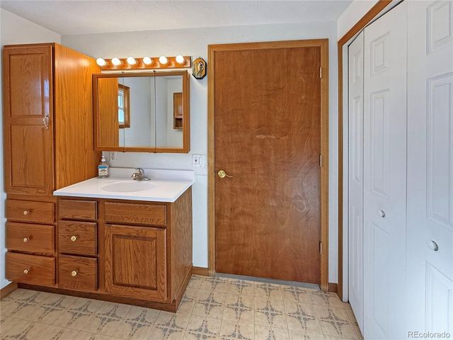 51402 State Road 71, Limon, CO 80828