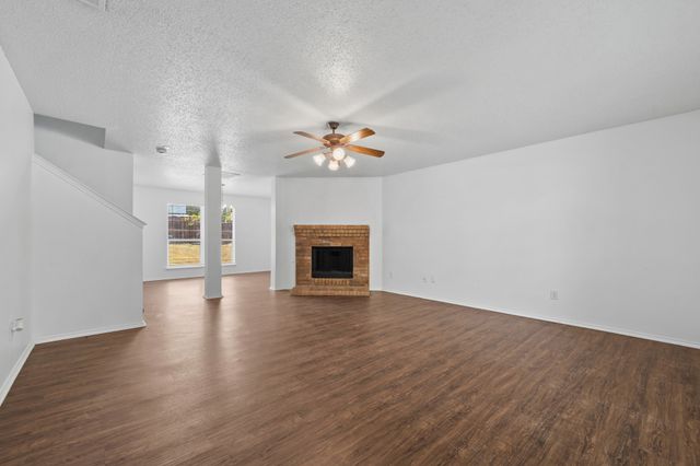 2817 Island Wren Drive, Mesquite, TX 75181