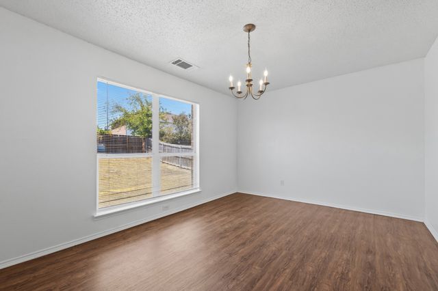 2817 Island Wren Drive, Mesquite, TX 75181