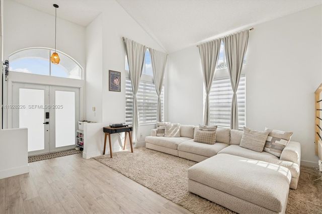 15694 NW 12th Ct, Pembroke Pines, FL 33028