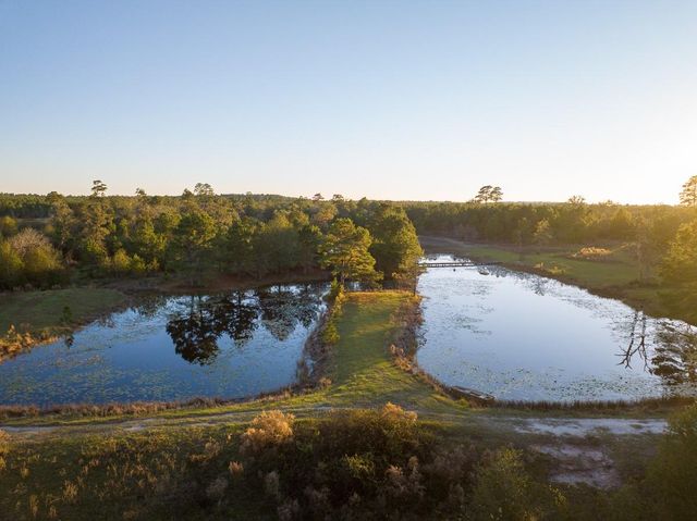 82B Ron Walker Lane, Bedias, TX 77831