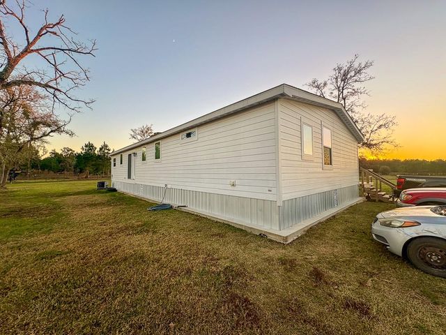 82B Ron Walker Lane, Bedias, TX 77831