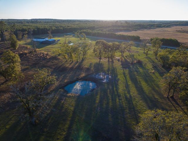 82B Ron Walker Lane, Bedias, TX 77831