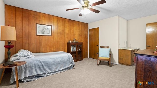 10931 Whisper Valley Street, San Antonio, TX 78230