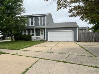 170 Dartmoor Drive, Round Lake Park, IL 60073