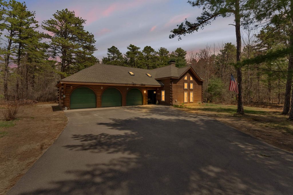 26 Clancy Road, Freedom, NH 03836