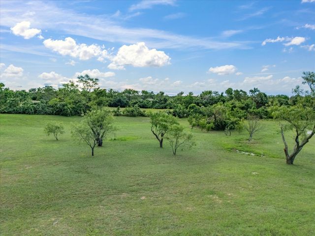 129 Springwood Ranch Loop, Springtown, TX 76082