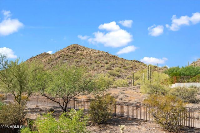 36600 N CAVE CREEK Road B20, Cave Creek, AZ 85331