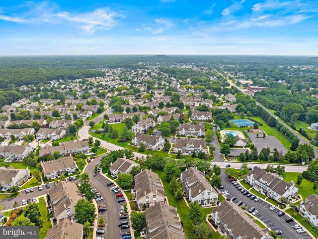 301 OLIPHANT LN, Mount Laurel, NJ 08054