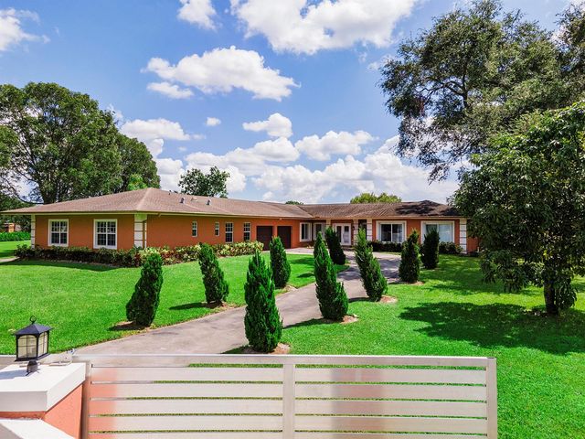 7600 NW 82nd Terrace, Parkland, FL 33067