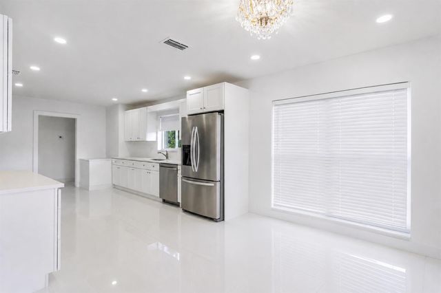 7600 NW 82nd Terrace, Parkland, FL 33067