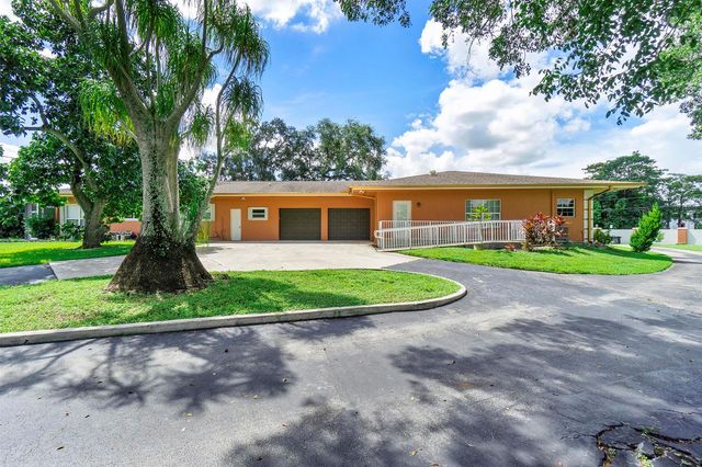 7600 NW 82nd Terrace, Parkland, FL 33067