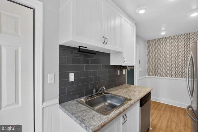1714 BEECH ST, Wilmington, DE 19805