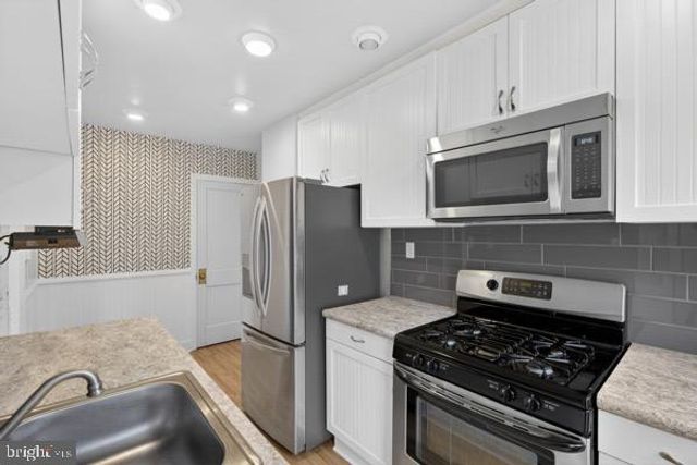 1714 BEECH ST, Wilmington, DE 19805