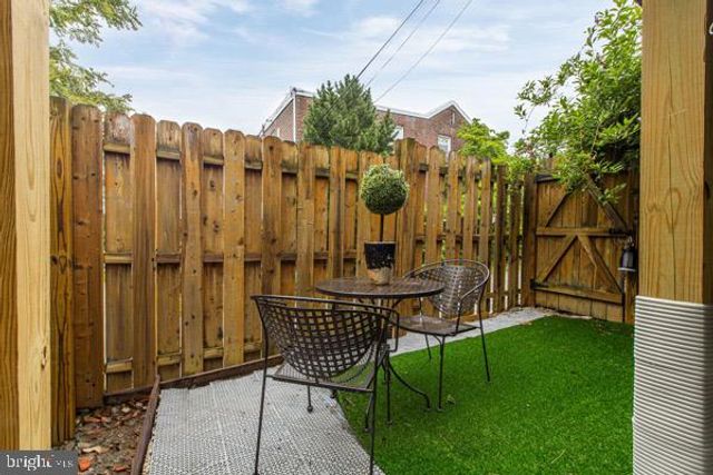 1714 BEECH ST, Wilmington, DE 19805