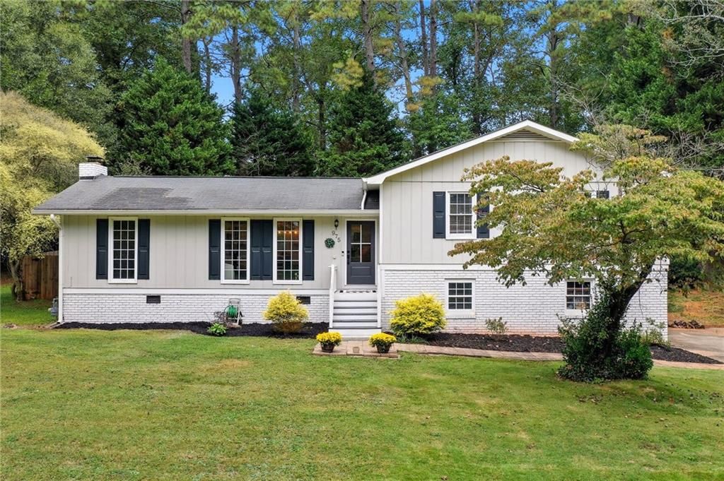 975 Tanglewood Trail, Woodstock, GA 30189