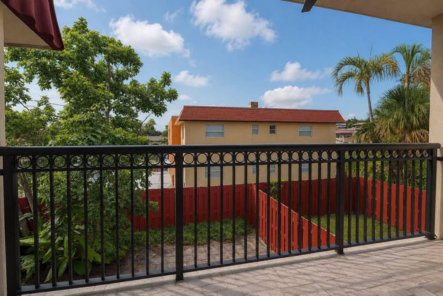 6639 SW 41st Place 41, Davie, FL 33314