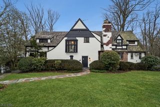 20 Barnsdale Rd, Millburn Twp., NJ 07078