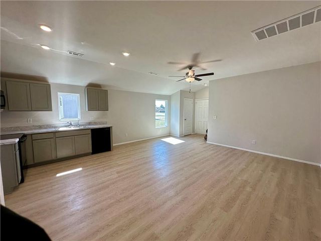 20843 Fairview Street, Edgerton, KS 66021