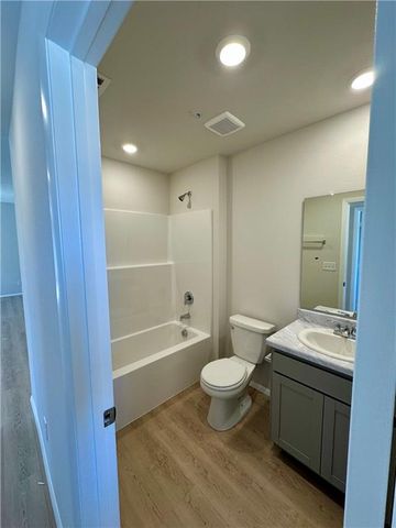 20843 Fairview Street, Edgerton, KS 66021