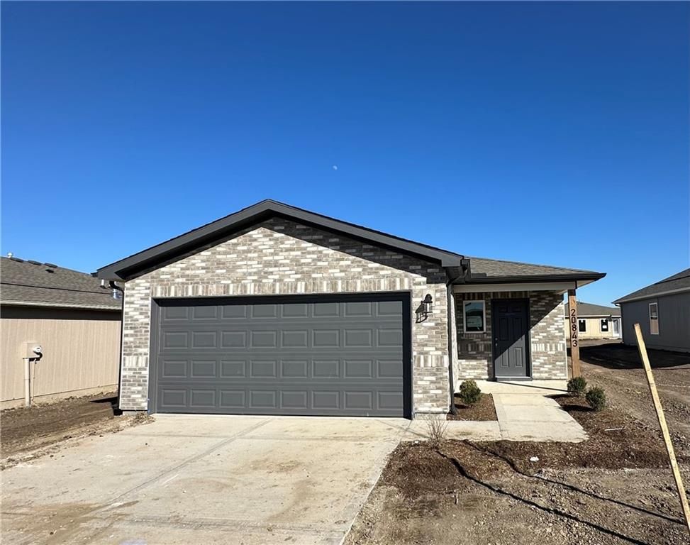 20843 Fairview Street, Edgerton, KS 66021