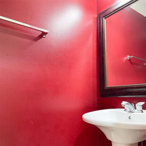 2606 Sun Flare Lane, Pearland, TX 77584