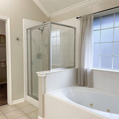 2606 Sun Flare Lane, Pearland, TX 77584