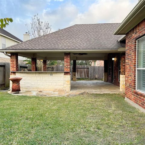 2606 Sun Flare Lane, Pearland, TX 77584