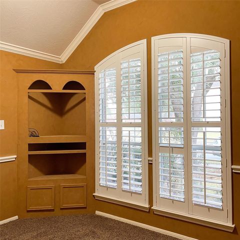 2606 Sun Flare Lane, Pearland, TX 77584