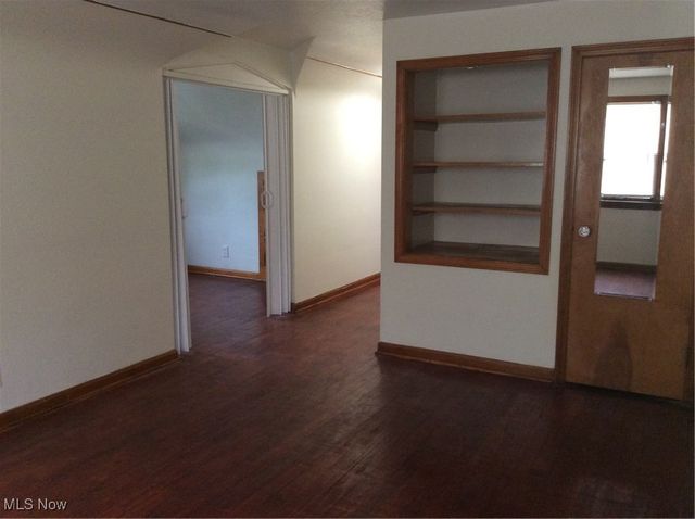 5082 Philip Avenue, Maple Heights, OH 44137