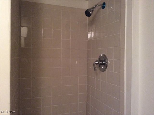 5082 Philip Avenue, Maple Heights, OH 44137