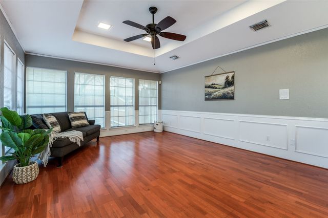 2418 Vista Glen Lane, Carrollton, TX 75007