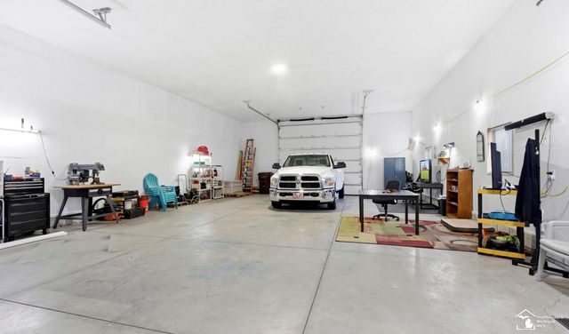 4307 Burke Road, Newport, MI 48166