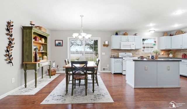 4307 Burke Road, Newport, MI 48166