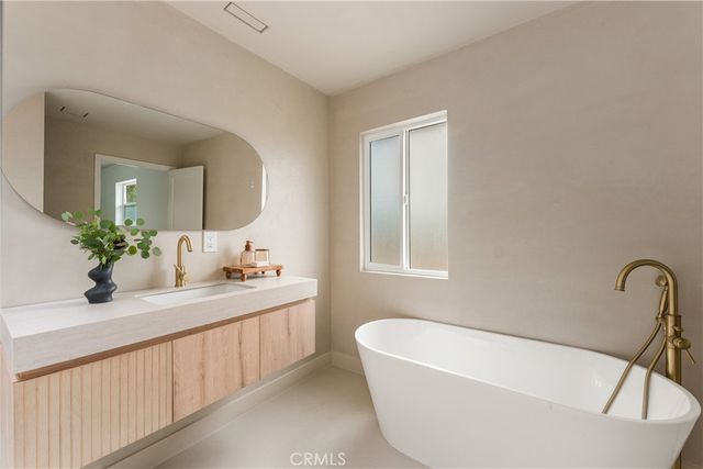 5305 Borland Road, Los Angeles, CA 90032