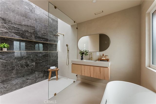 5305 Borland Road, Los Angeles, CA 90032