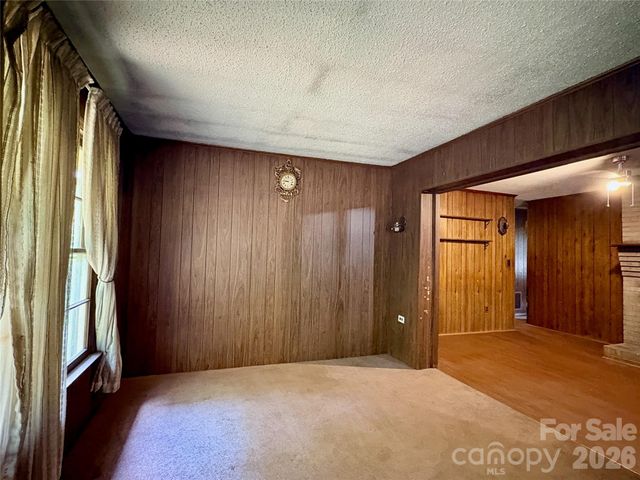 1812 Freemantown Road, Lake Lure, NC 28746