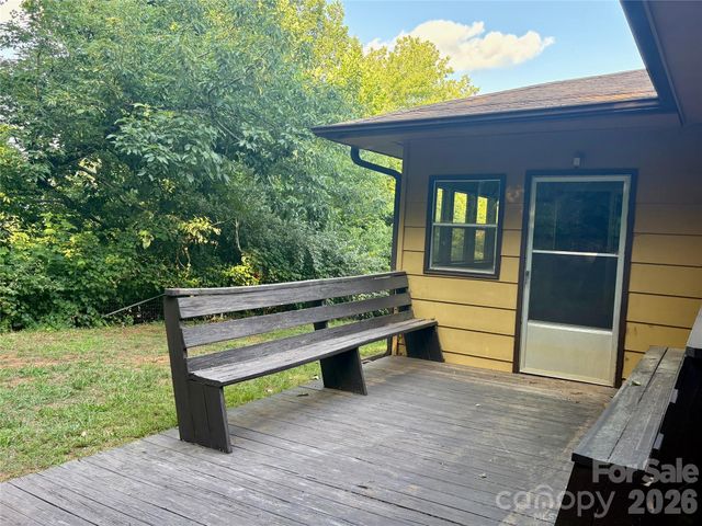 1812 Freemantown Road, Lake Lure, NC 28746