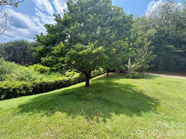 1812 Freemantown Road, Lake Lure, NC 28746